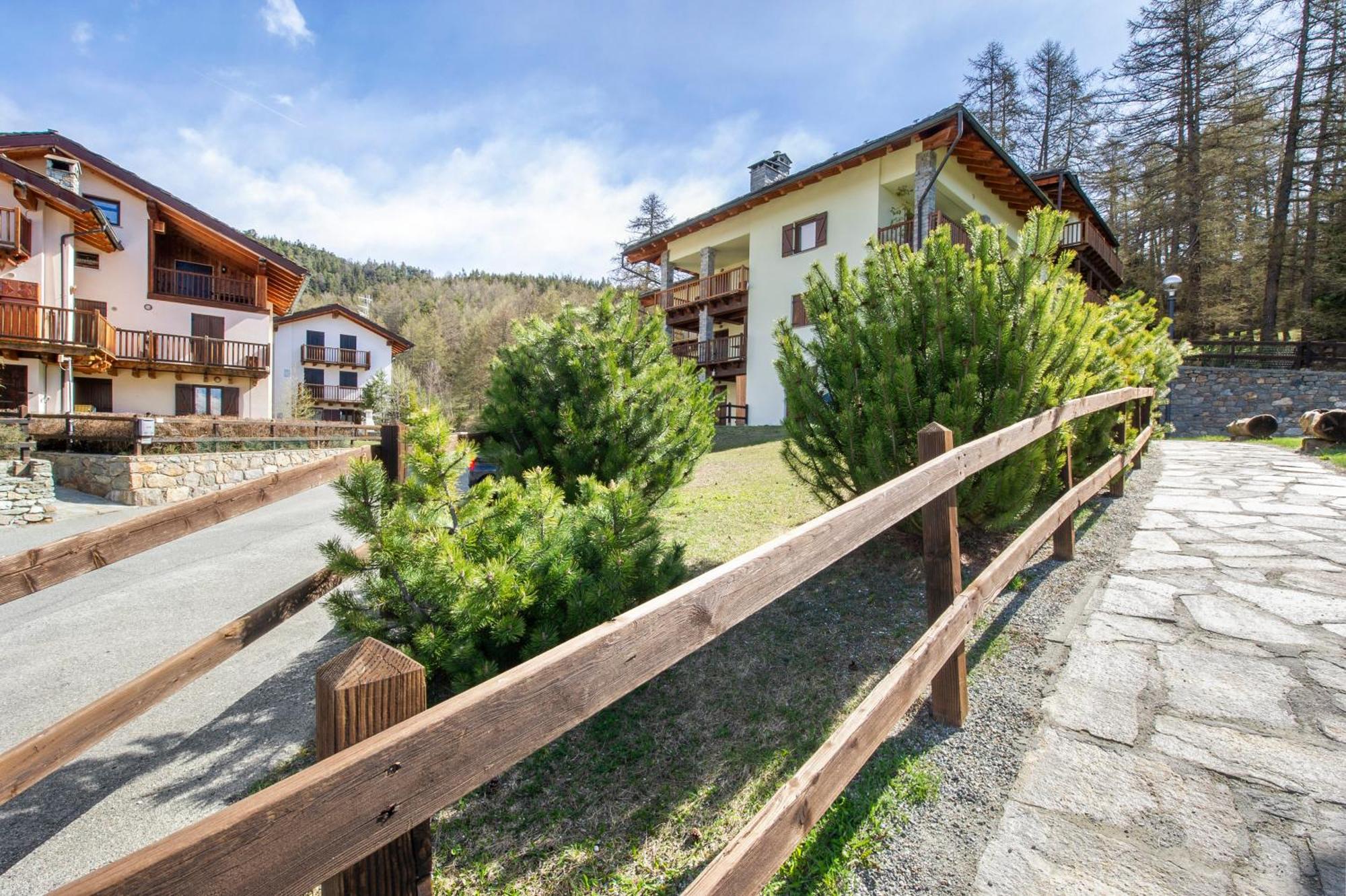 Gioiello Col De Joux Villa Saint-Vincent Dış mekan fotoğraf