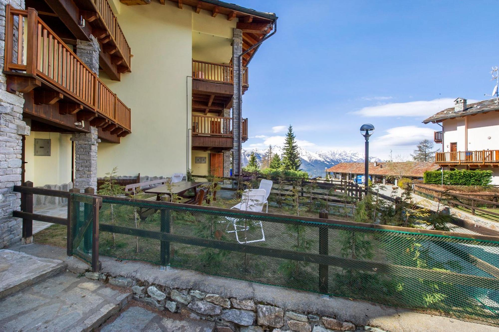 Gioiello Col De Joux Villa Saint-Vincent Dış mekan fotoğraf